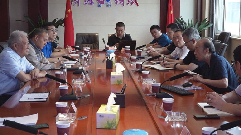 東北大學王國棟院士團隊到訪濟源鋼鐵